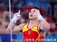中國體操隊奪金了，太感動！冠軍劉洋哭成淚人，淚水近乎打溼口罩